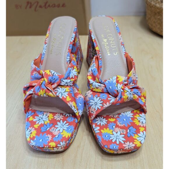Coconuts by Matisse Red Floral Esme Knot Slide Heeled Dress Sandals Size 9 NIB - Picture 5 of 14